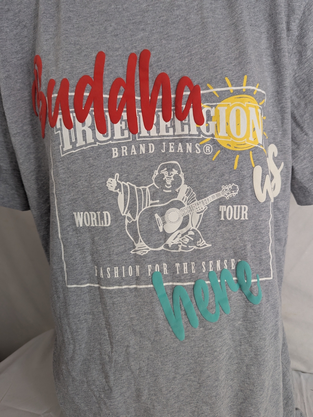 True Religion Gray Buddha Tshirt with Red, Yellow & Teal Accents Size 2XL